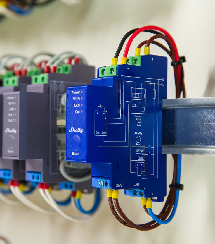 Shelly Pro 0/1-10V PM – Zubehör – Dimmer, WLAN, LAN