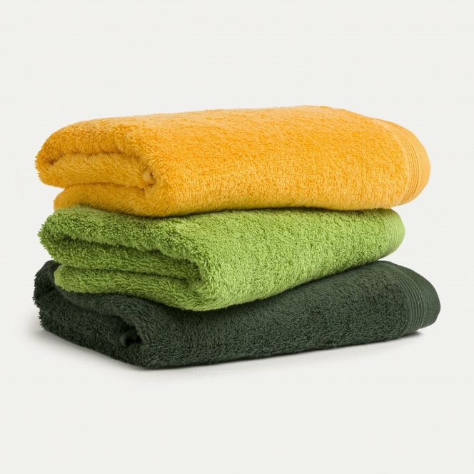 MÖVE Duschtuch – 80 × 150 cm – Gold – Bio-Baumwolle – 550 g/m² – 60 °C