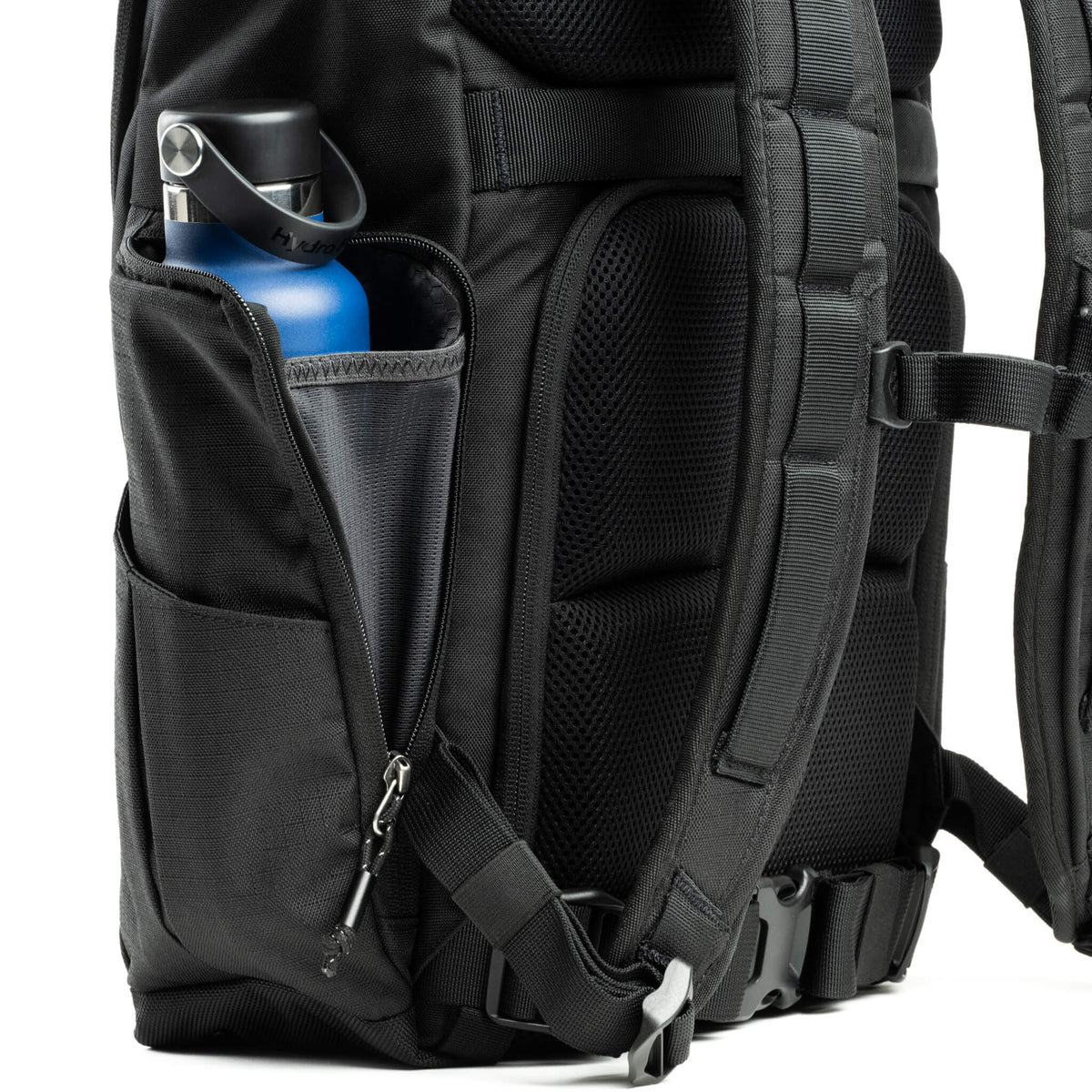 Think Tank FocusPoint Kamerarucksack – 31 l, Nylon/Polyester – für Notebooks bis 40,6 cm (16") – Schwarz