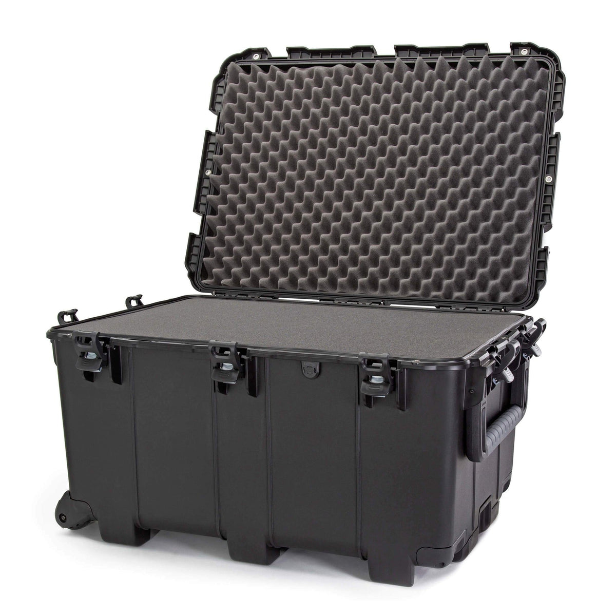 Nanuk Schutzkoffer 975 – 185,6 l, Nylon, Schwarz, 61,7 × 50,0 × 85,1 cm