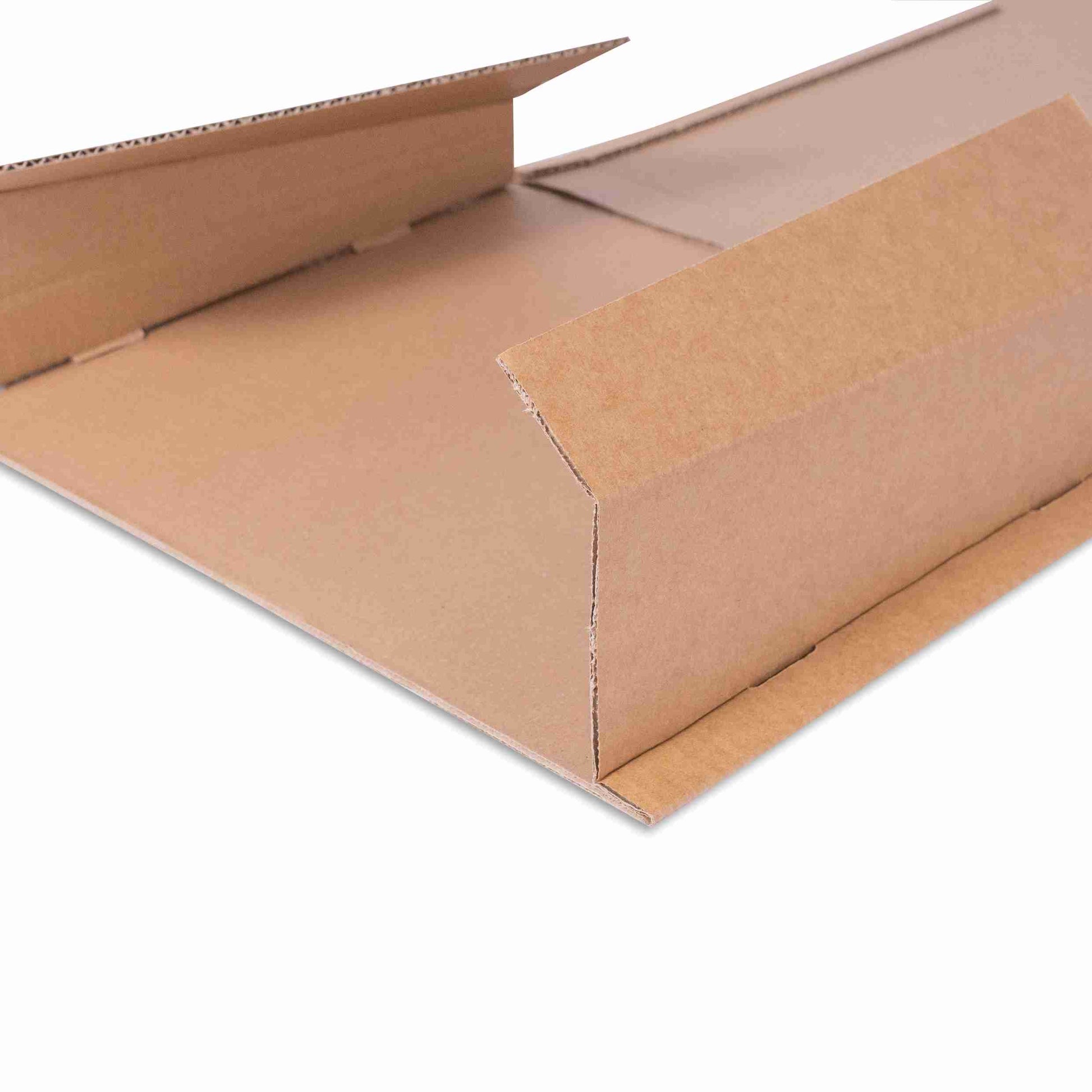 Model Versandverpackung – 320 × 290 × 80 mm, braun, selbstklebend – 1 Stk., ab 20 Stk.
