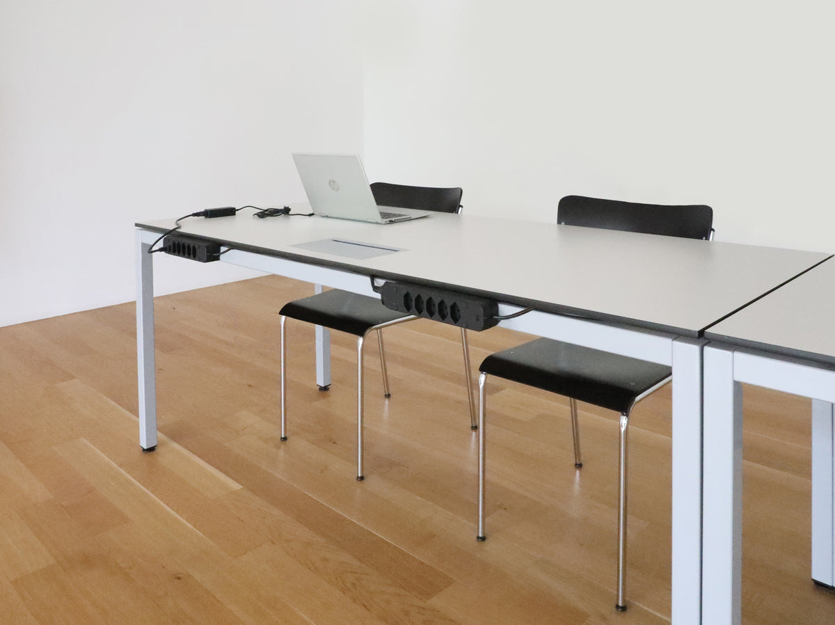 Max hauri connect Swiss Line Steckdosenleiste – 5+1× T13, 3 m, mit Überstromschutz, Magnet, schwarz