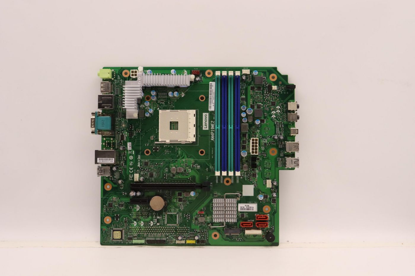 Lenovo FRU5B20U55134 – Mainboard – AM4