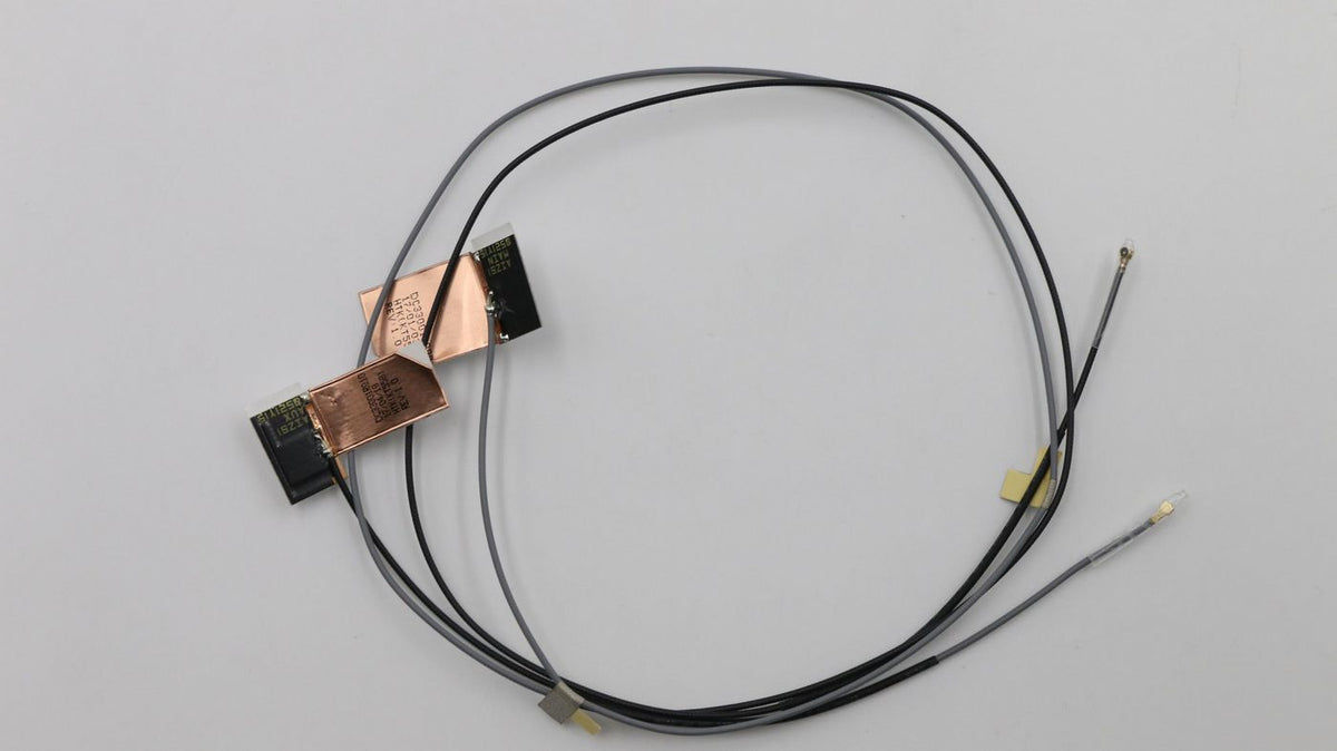 Lenovo WLAN Antenne ASM Hightec – FRU00HT491 – 54,5 cm