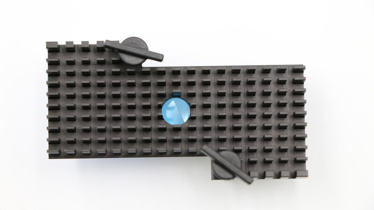 Lenovo SSD-Kühlkörper für M.2 2242 – FRU02CW378 – 7×4×2,5 cm – Japan