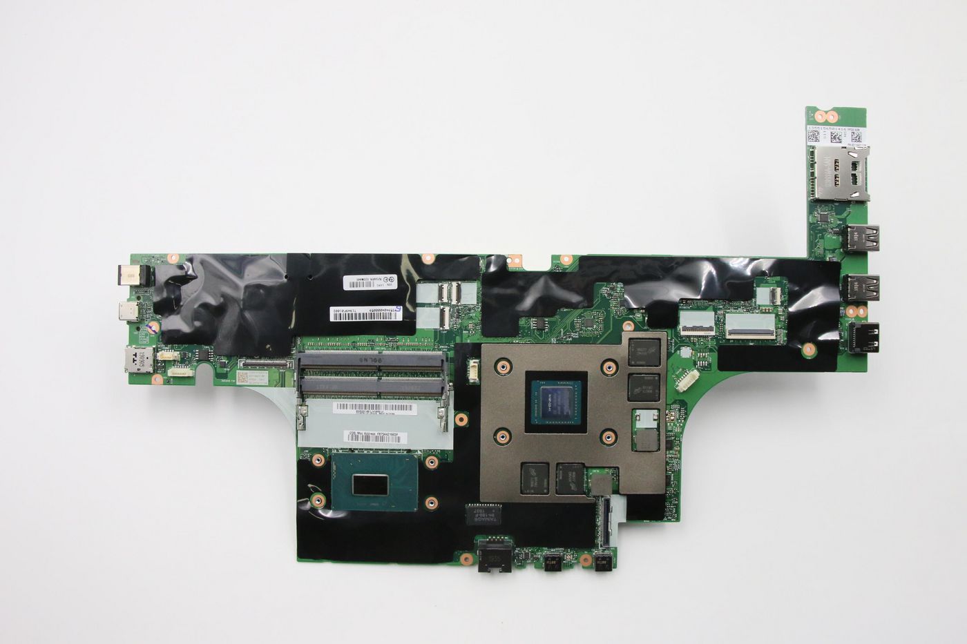 Lenovo Notebook – Intel Core i7-9750H, NVIDIA Quadro T2000 4GB