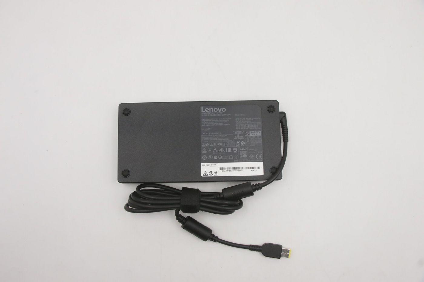 Lenovo FRU5A10W86289 Netzteil 300 W – für Lenovo-Notebooks