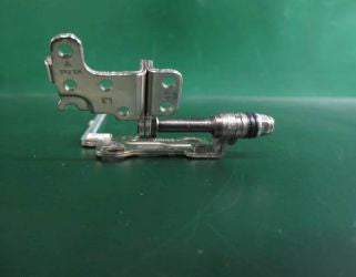DELL Vostro 15 5568 Linkes LCD-Scharnier – OEM-Teilenr. 025K0R