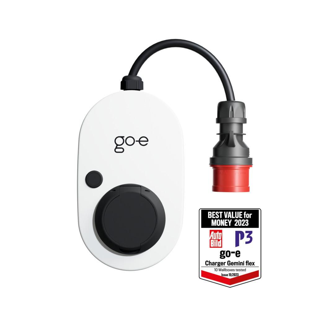 go-e Gemini flex Ladestation – 22 kW, 3-ph 400 V, Typ 2 Buchse, CEE-Stecker, Wandmontage, IP55, Weiss