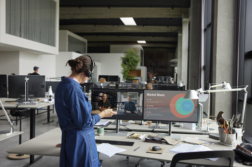 HP Poly Savi 8445-M Office-Headset – Mono, DECT, mit USB-C-Dongle