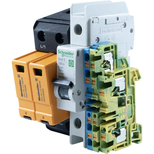 Axis Überspannungsschutz-Adapter – Schuko (Typ E/F), 230 V AC
