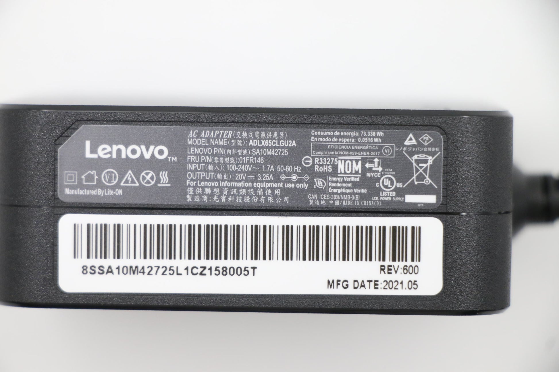Lenovo ADLX65CLGU2A Netzteil 65 W – 20 V/3,25 A – für IdeaPad 330-15IKB – schwarz