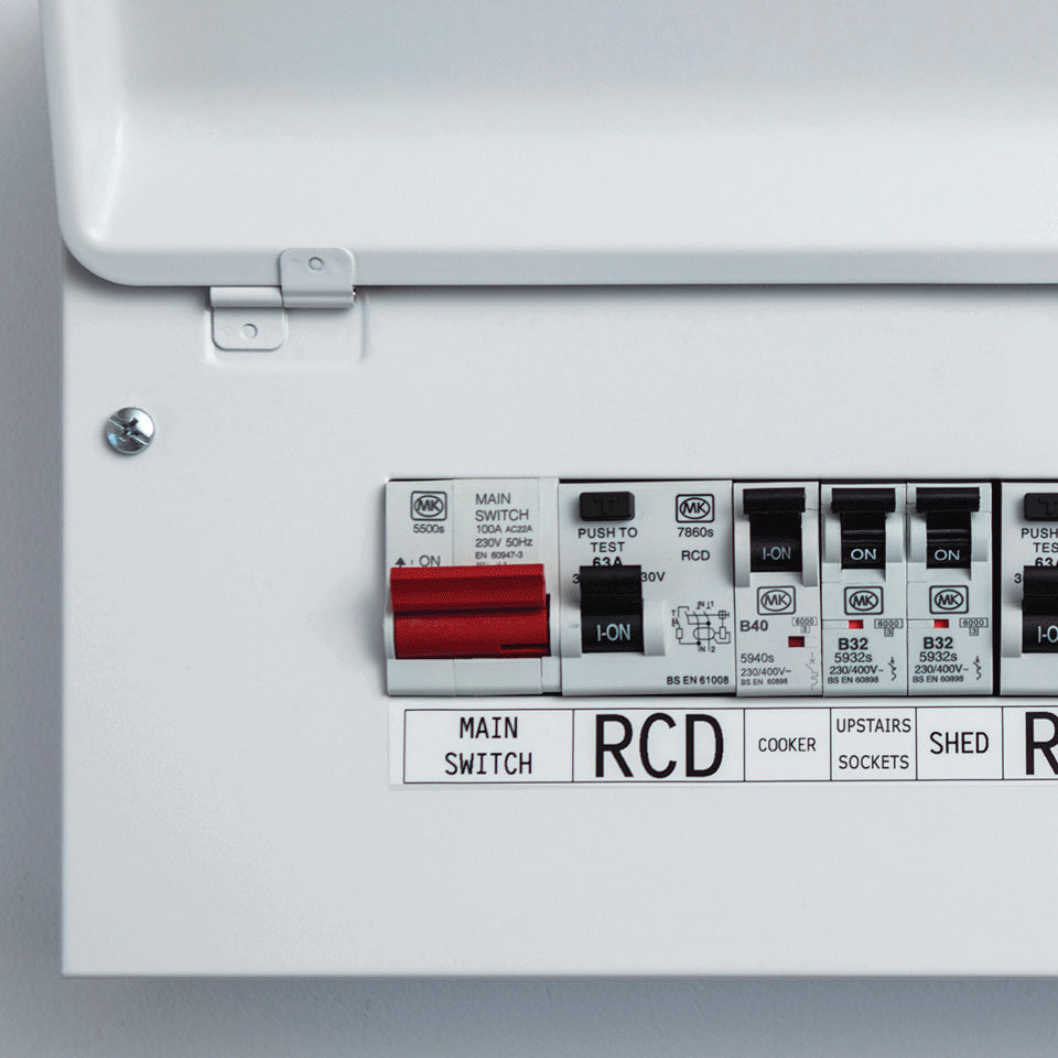 Brother PT-E560BTSP – Beschriftungsgerät für HSe- und TZe-Bänder bis 24 mm, USB, Bluetooth, Auto-Cutter, Akku