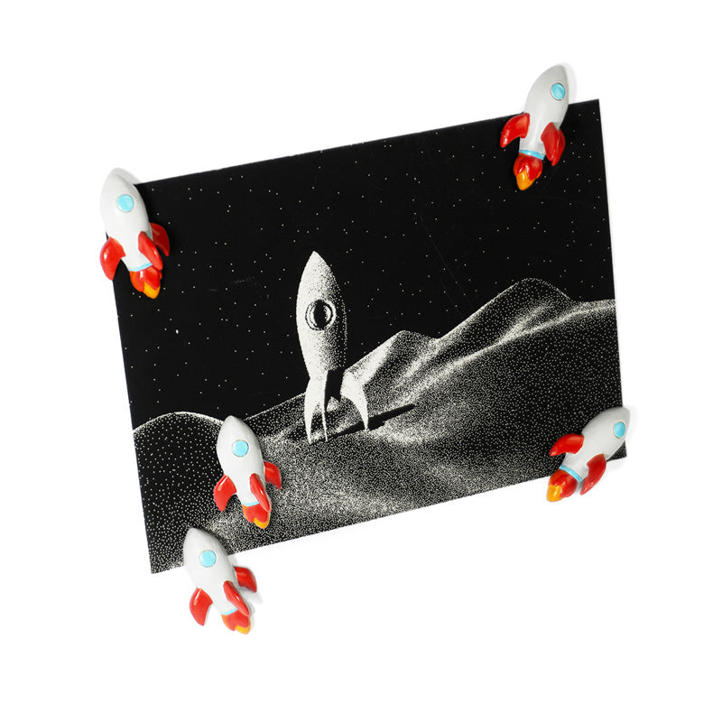Trendform Tafelmagnete ROCKET – 20 × 35 × 13 mm – 5 Stück, Kunstharz, mehrfarbig
