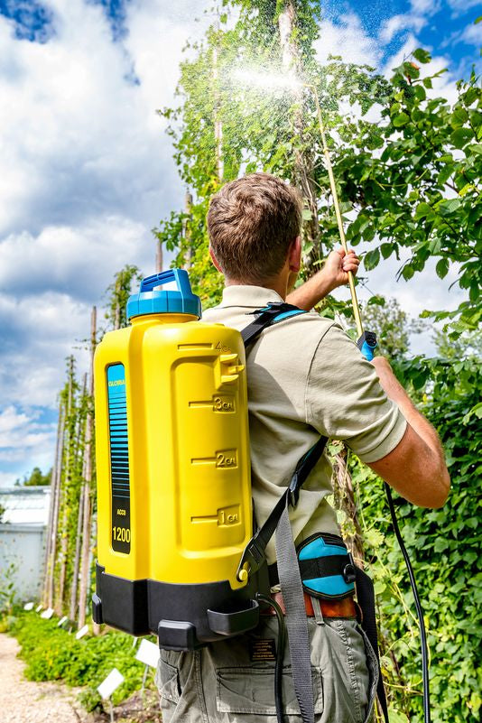 GLORIA Drucksprüher PRO 1200 LI-ON – 12 l – gelb/hellblau – Kunststoff