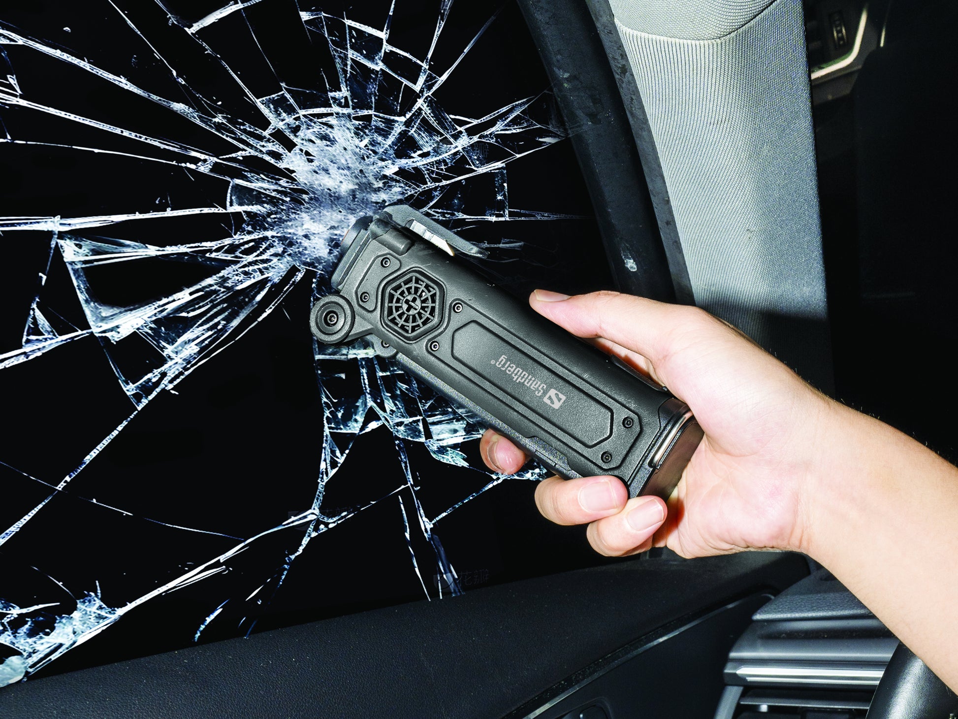 Sandberg Survivor 421-53 Auto-Notfallwerkzeug – 163 × 61 × 36 mm, 0.22 kg