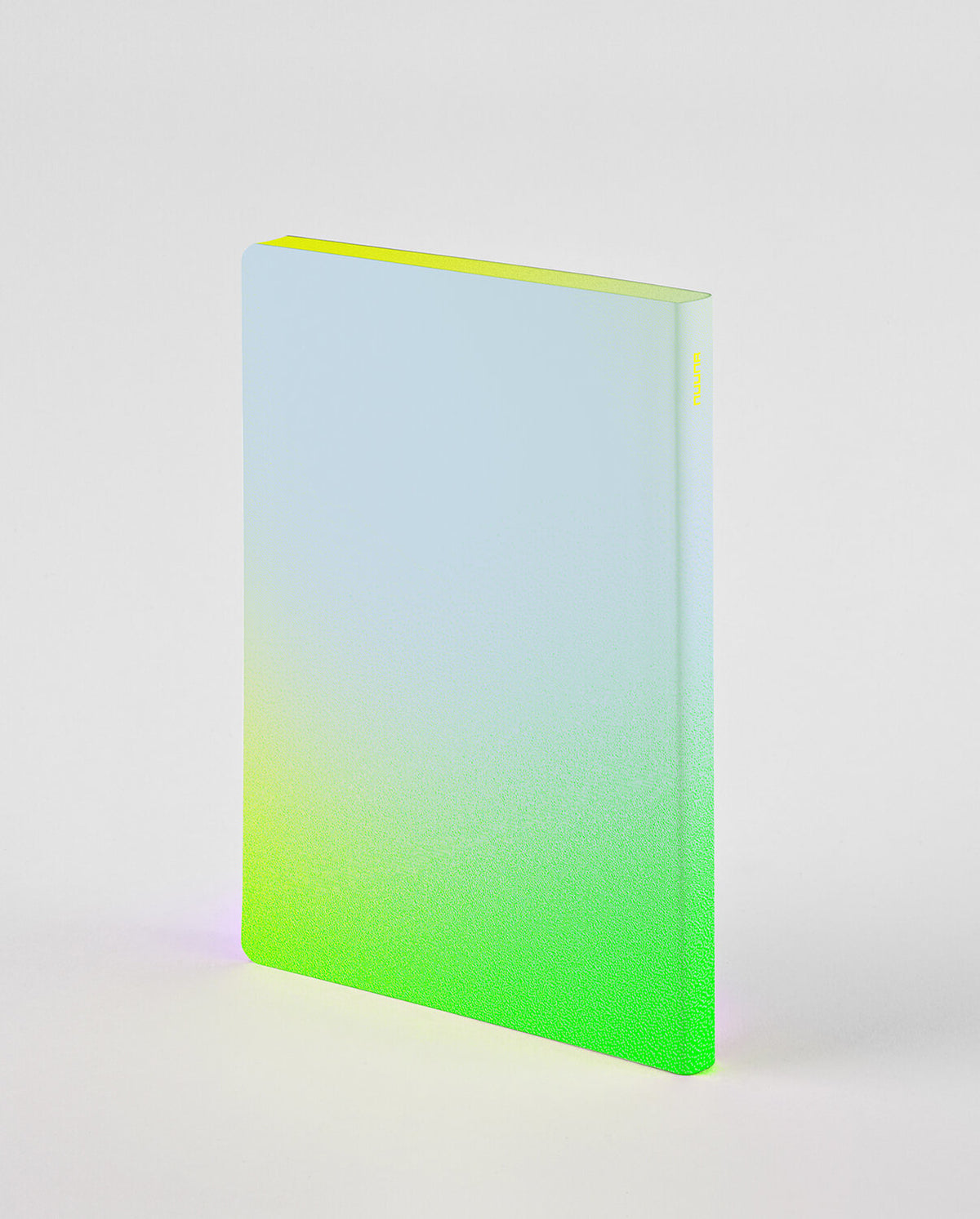 nuuna Notizbuch – 165 × 220 mm – punktiert – 176 Seiten – 120 g/m² – Softcover, Kunstleder, mehrfarbig