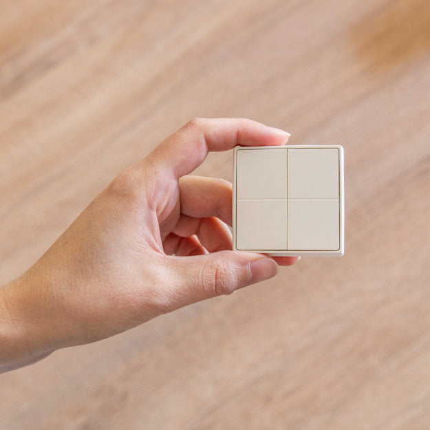 Shelly BLU Wandtaster 4 – Smart-Taster – Bluetooth, 4 Tasten, Akku (CR2032)