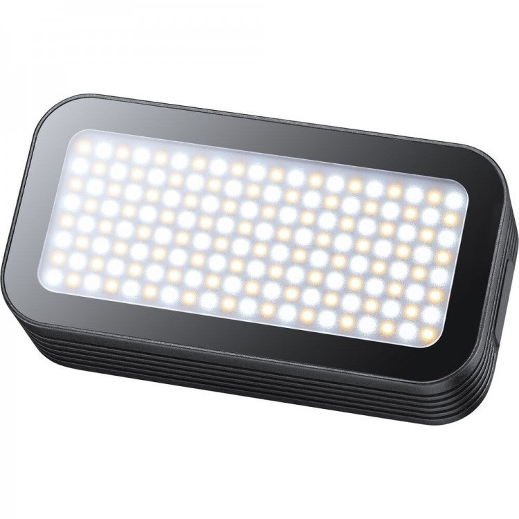 Godox WL8P LED-Leuchte – 3370 Lux, 2700–8500 K, dimmbar, IP68 – Schwarz