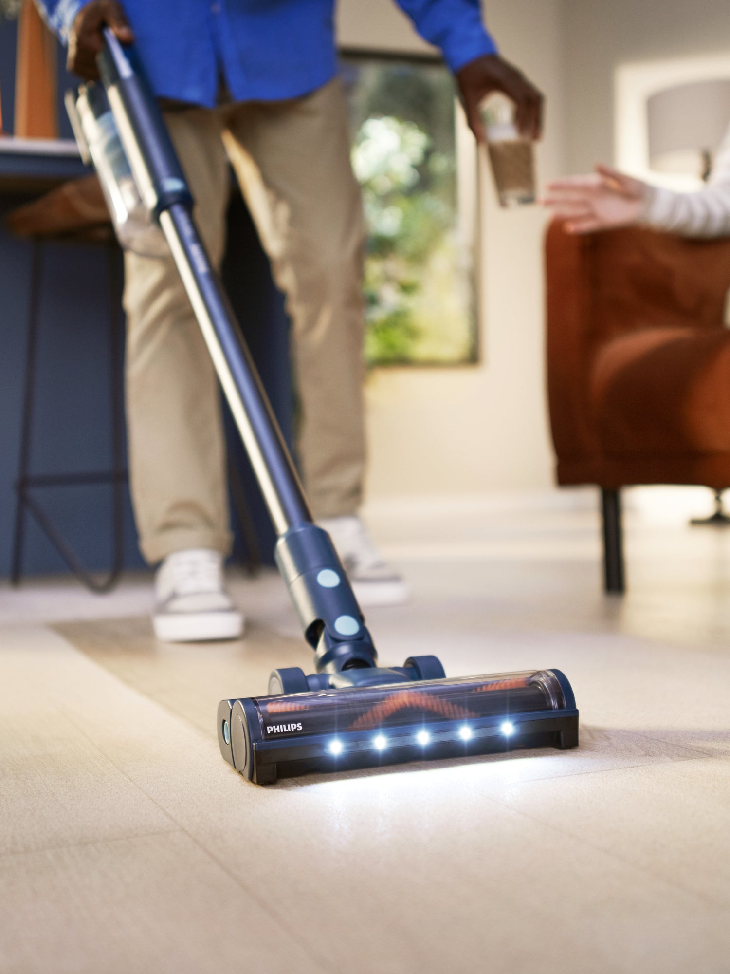 Philips Stabstaubsauger XC5041/01 – 0,6 l, Akkubetrieb, 84 dB(A), 25 V