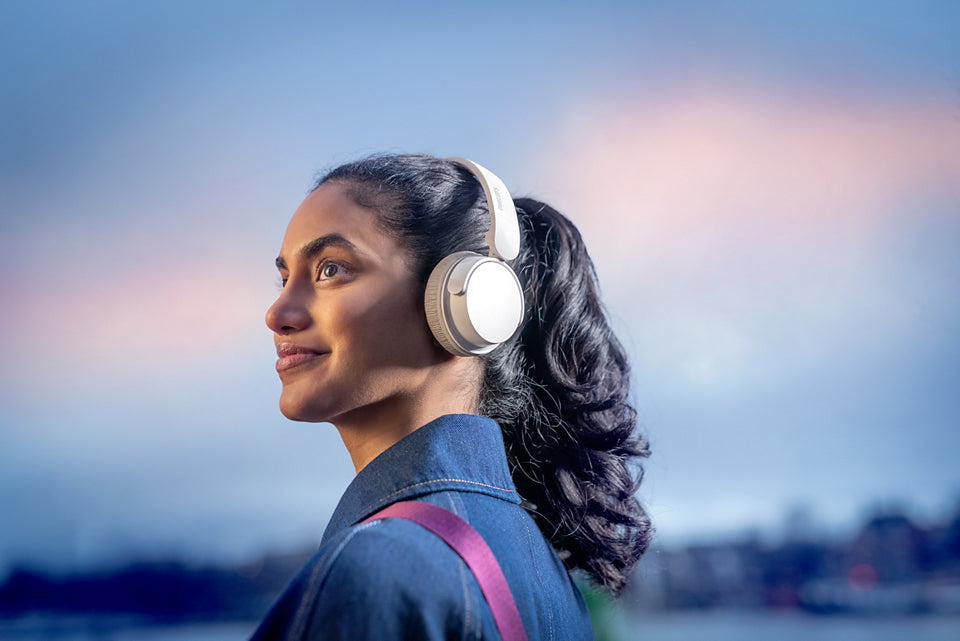 Philips TAH4209WT/00 – On-Ear Headset – Bluetooth 5.3, geschlossen – weiss – bis 25 h