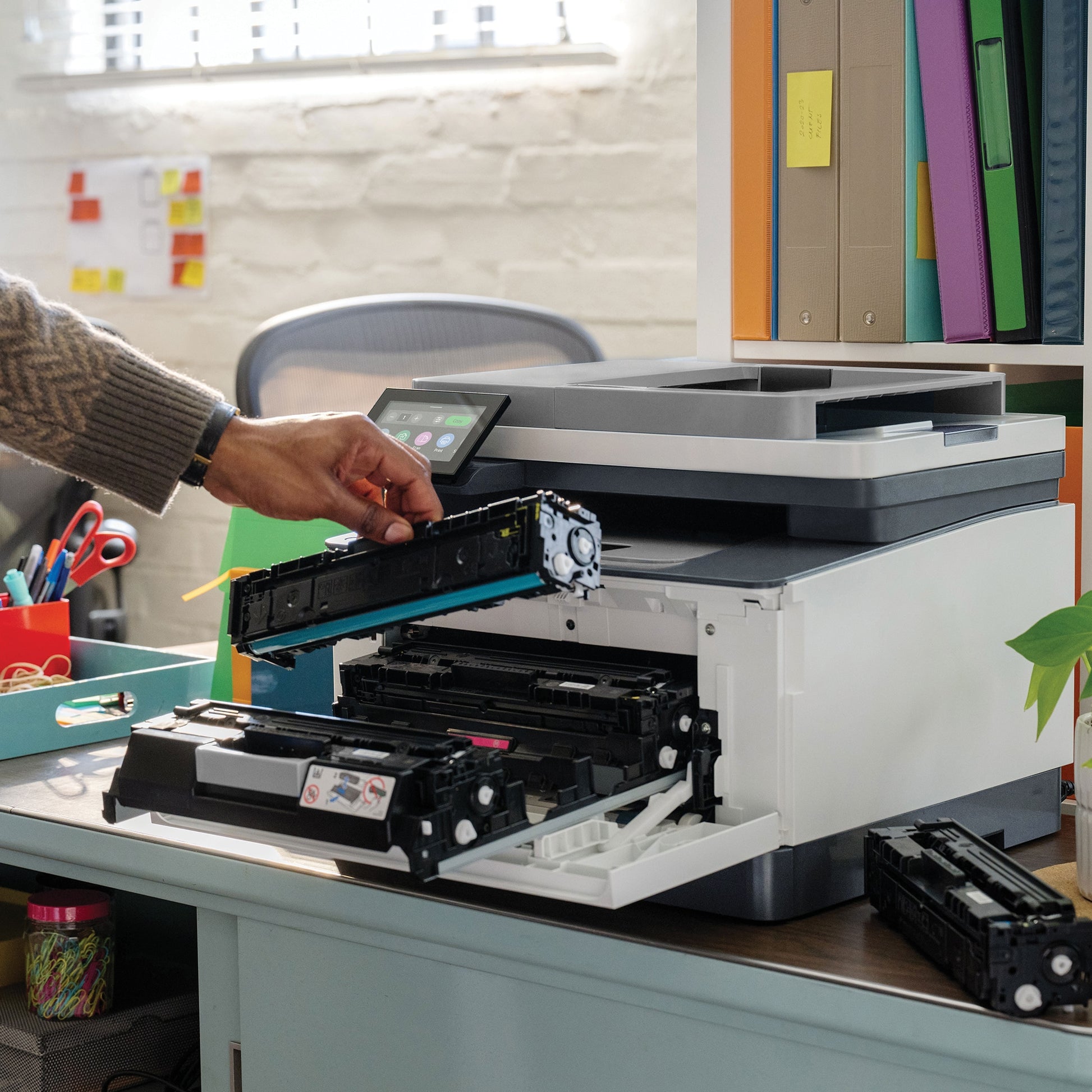 HP Color LaserJet Pro 3302 fdng – Farbiges Laser-MFP, 4-in-1