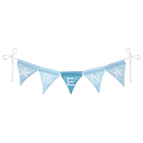 Goki Buchstabenwimpelkette – 1,5 m – Wimpel 7,5 × 10 cm – Stoff, blau