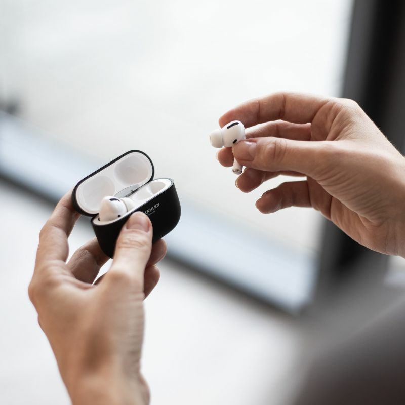 Vonmählen Thin Case – Schutzhülle – für Apple AirPods (2. Gen.) – kabelloses Laden, fallbeständig – Navy