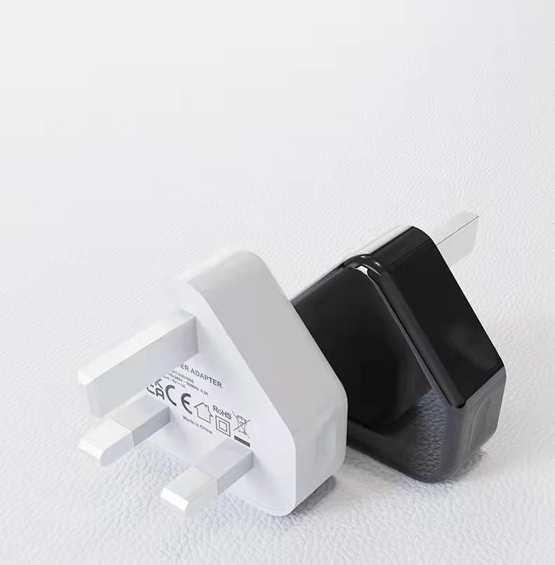 CoreParts USB-Ladegerät 12 W – USB-A×1 – UK-Stecker (Typ G), Schwarz