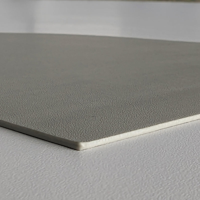 Kela Glasuntersetzer – 10 × 10 × 0,2 cm, Kunstleder, Grau, für Gläser