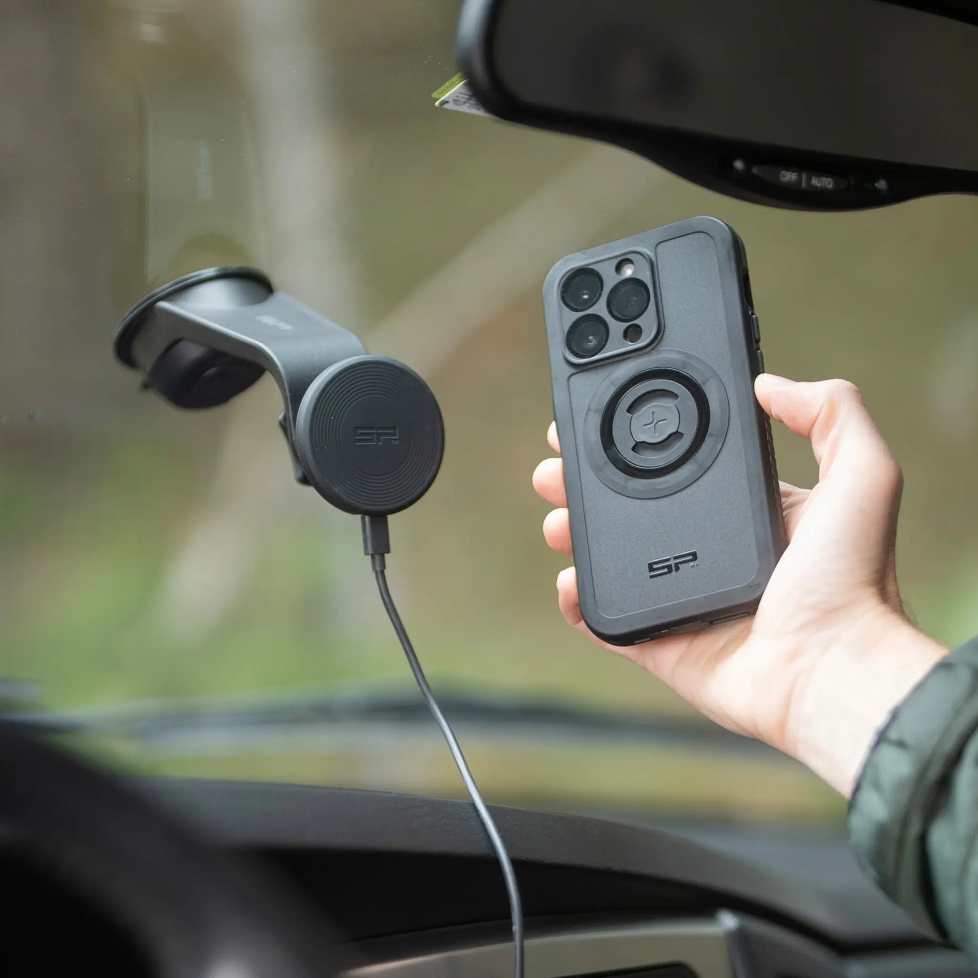 SP Connect Xtreme SPC+ Backcover – für Apple iPhone 17