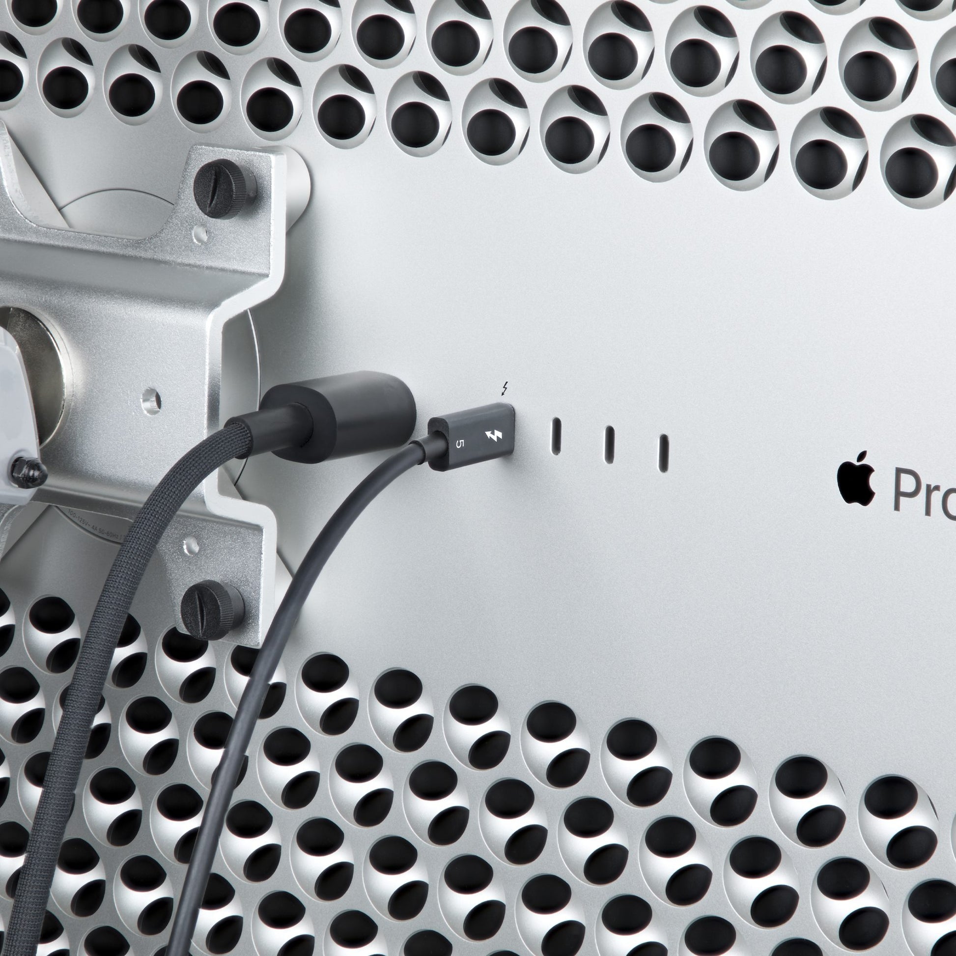 StarTech.com Thunderbolt 5 (USB-C) Kabel – 80 Gbit/s – 0,5 m – PD 240 W – 8K/60 – TPE – Schwarz