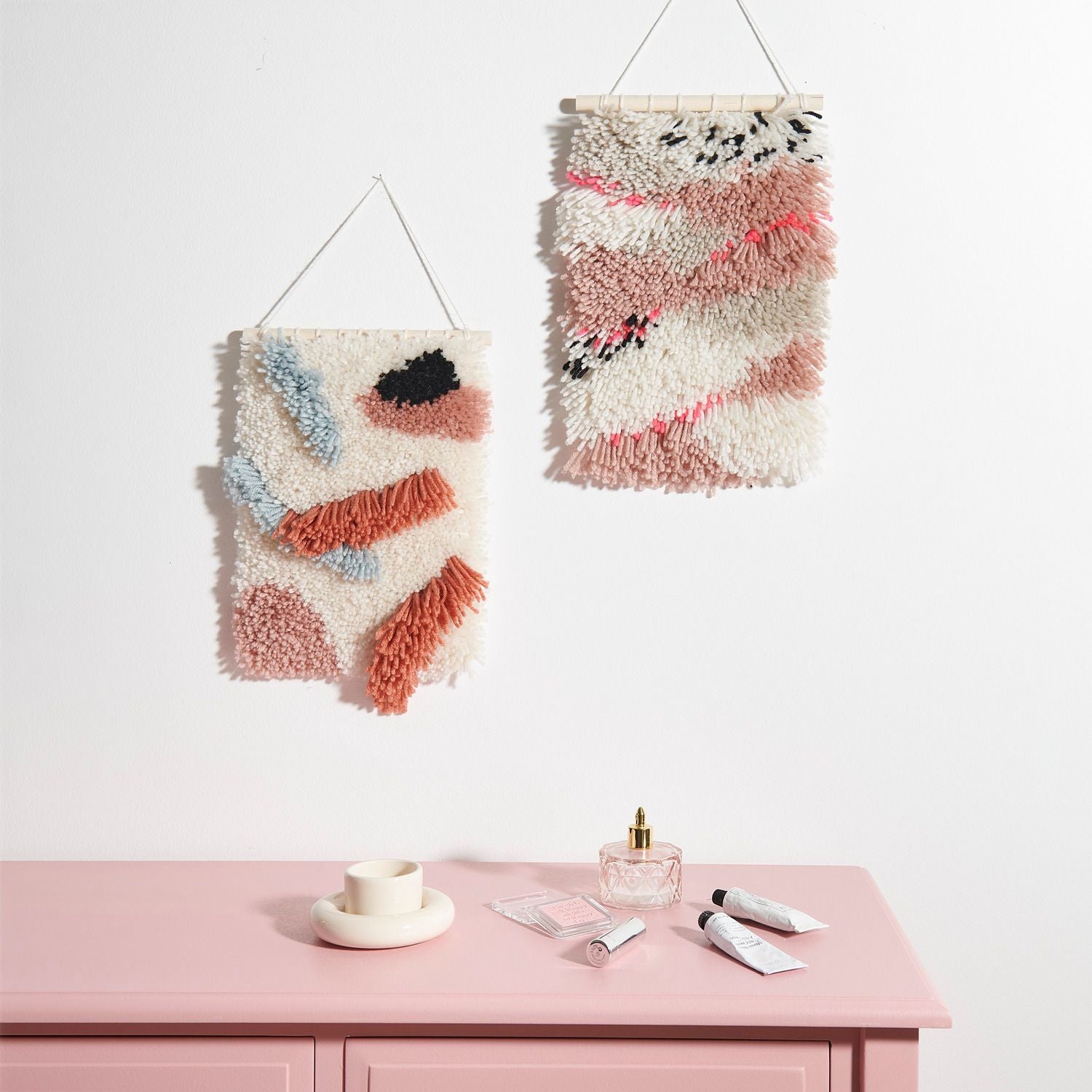 Rico Design Hooki Hooki – Makramee-Set Wandbehang – 20 × 30 cm – ab 8 Jahren