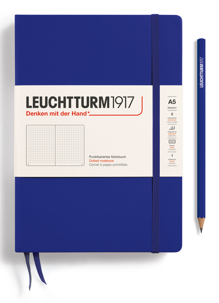Leuchtturm Notizbuch – A5 – 251 Seiten – 80 g/m² – Hardcover, Gummiband, Tasche – Dunkelblau – FSC