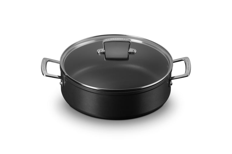 Le Creuset Kochtopf – 5,4 l, Ø 28 cm, Aluminium, Teflon – für Induktion, Gas, Glaskeramik und andere, Schwarz