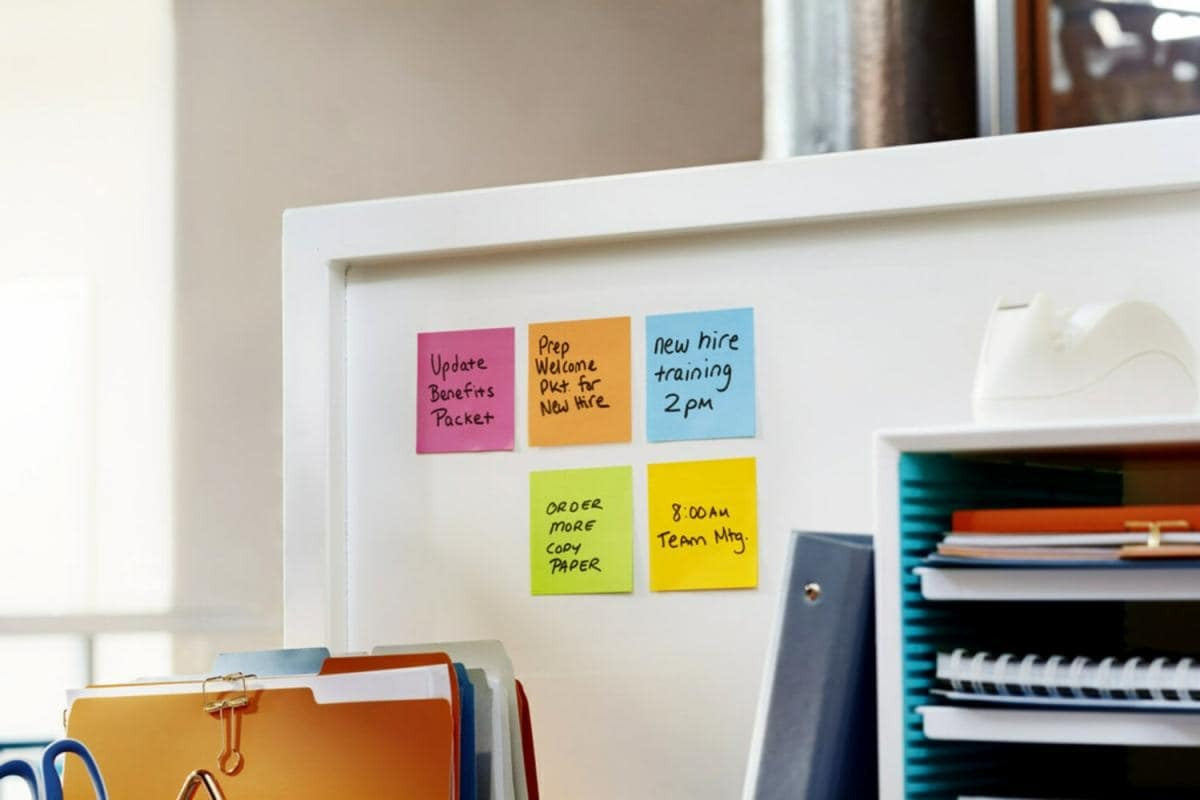 Post-it Super Sticky Haftnotizen – 76×76 mm – sortiert, 16×90 Blätter