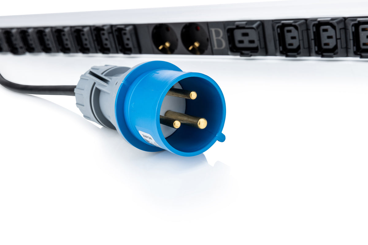 Digitus Rack-PDU Basic, einphasig, 30× IEC (Schuko, IEC C13, IEC C19), 32 A, IEC 60309