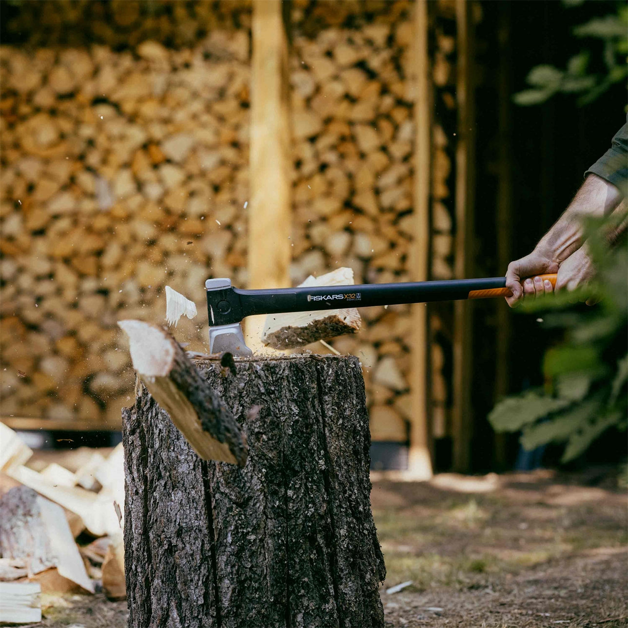 Fiskars X32 Spaltaxt – Länge 815 mm, 2,44 kg
