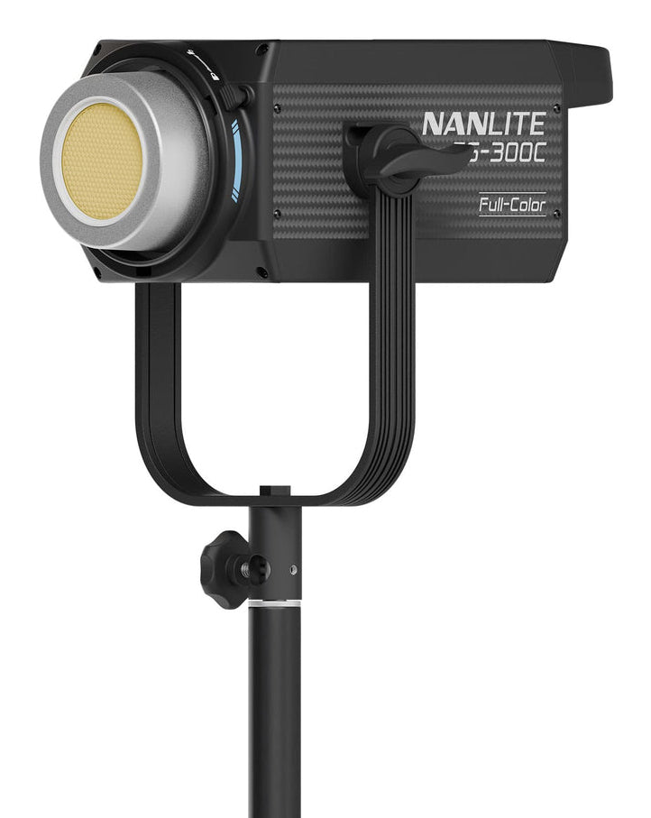 Nanlite FS-300C Streaming-Licht – 300 W, RGBW, 34'200 lm, 2'700–7'500 K