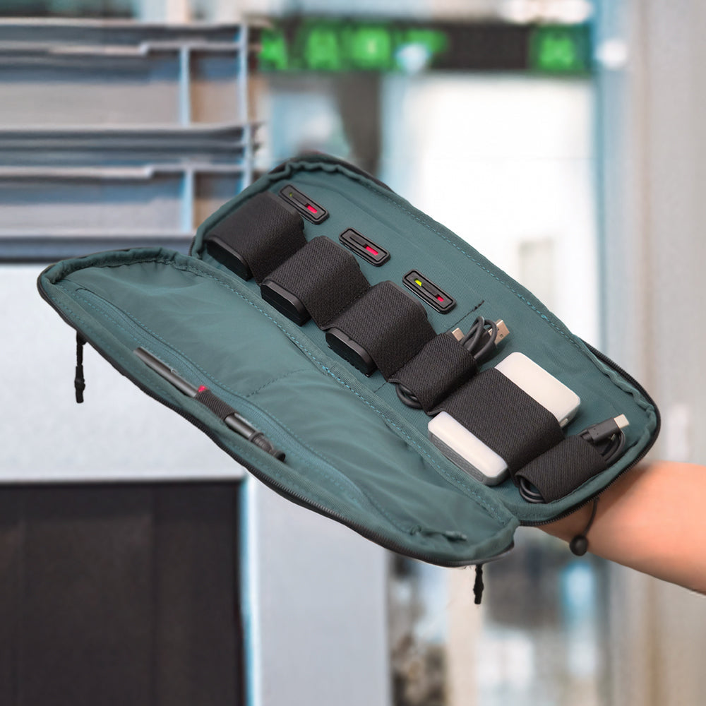 PGYTECH P-CB-180 Kamerarucksack (Roller) – 4 Rollen, Trolleygriff, Regenschutz – Schwarz