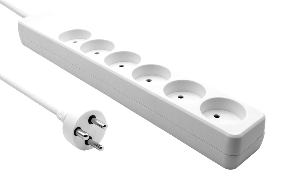 Microconnect Steckdosenleiste – 6× Typ K, 3 m, ohne Schalter, Weiss