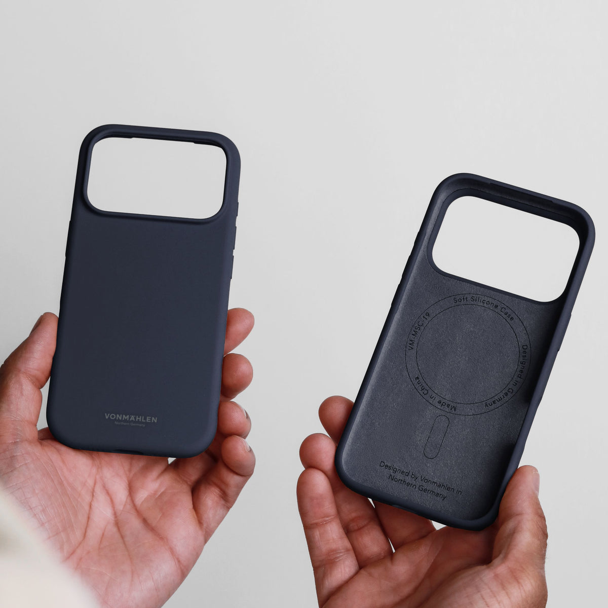 Vonmählen Backcover – für Apple iPhone 17 Pro Max – dunkelblau – Silikon – MagSafe-kompatibel