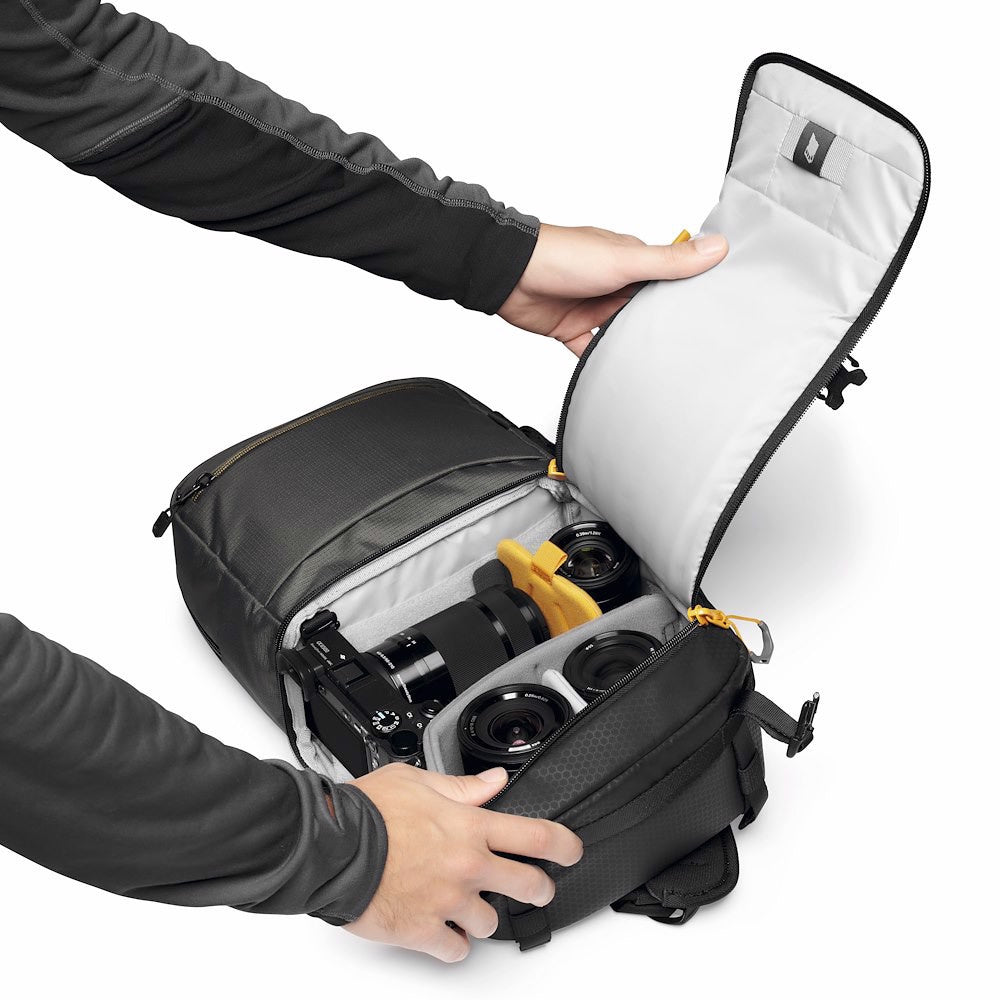 Lowepro Slingshot SL 250 AW III Monosling-Rucksack – 10 l, 3 Objektive, Regenschutz – für Tablet bis 11" – Grau