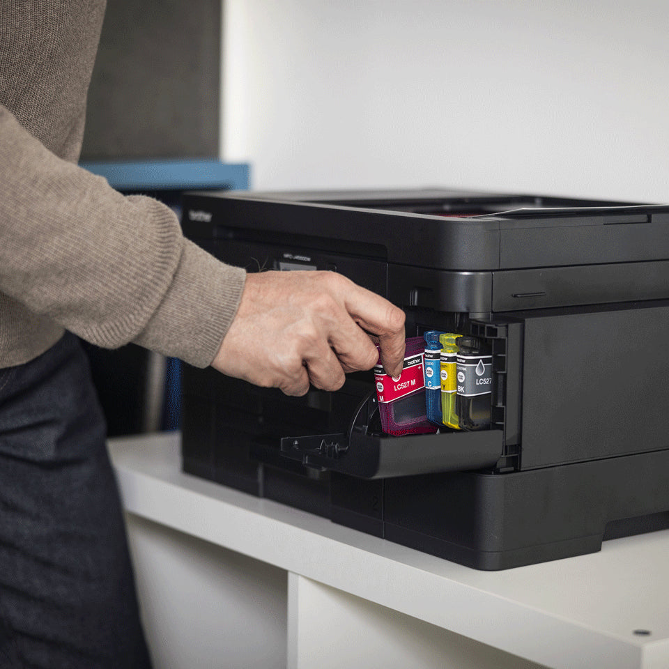 Brother LC527XL Multipack (4er-Pack), CMYK (XL), bis 3000 Seiten, für MFC-J4350DW/MFC-J4550DW