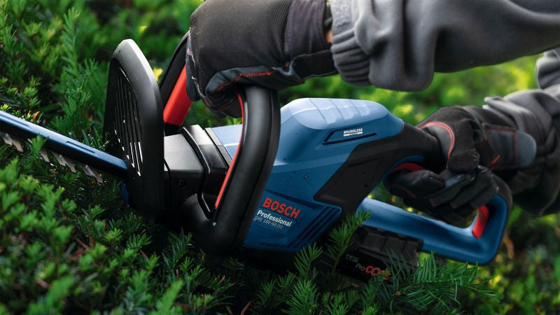 Bosch Professionelle GHE 18V-50 (II) Akku-Heckenschere – 18 V – Schwertlänge 50 cm – Solo – AMPShare