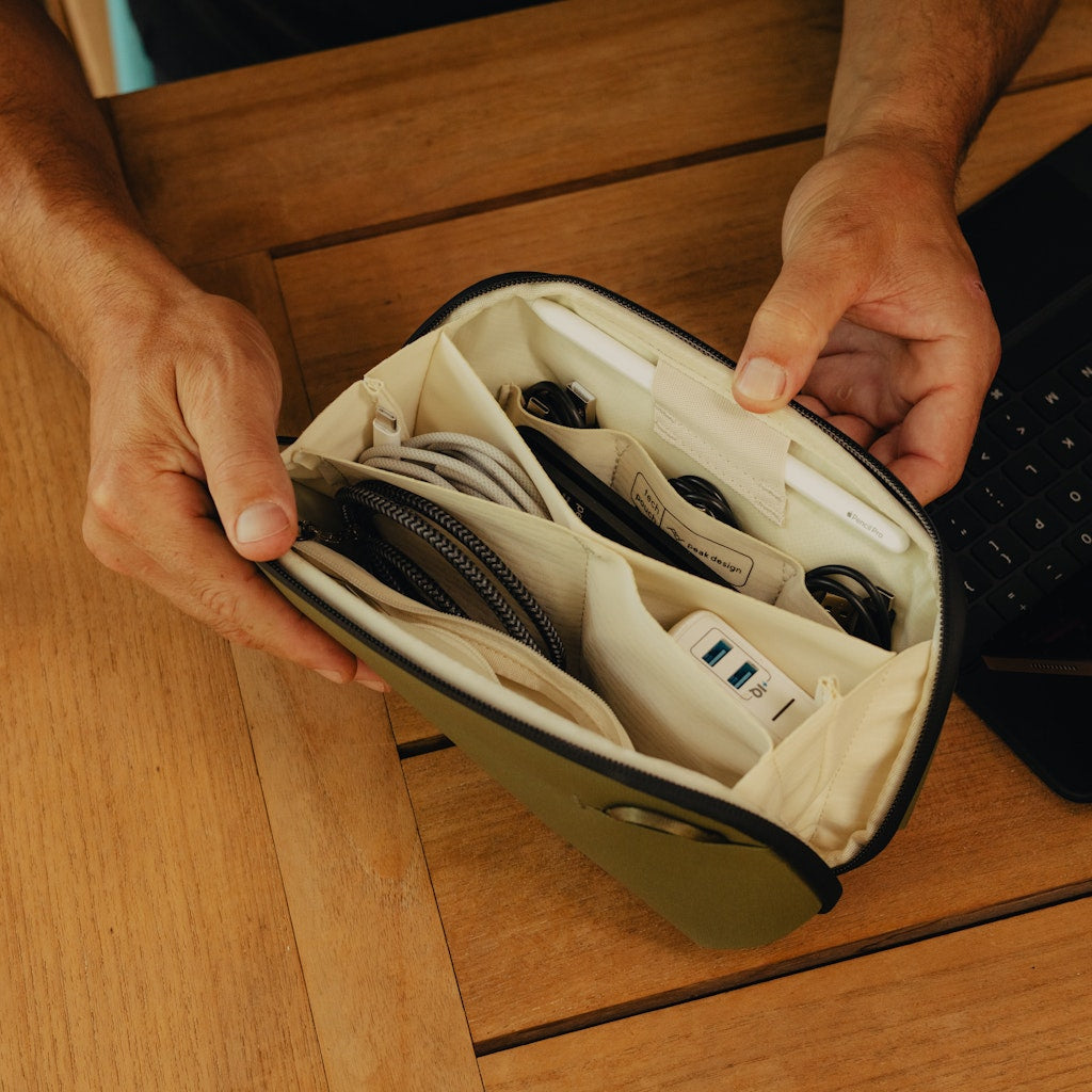 Peak Design Tech Pouch Zubehörtasche – Nylon/Polyester, Grün