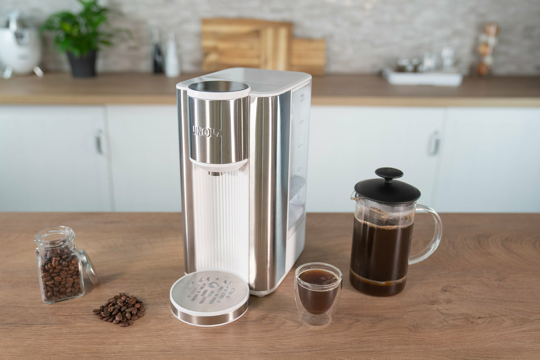 Unold Wasserkocher Ava (18610) – 2,5 l, Kunststoff, Edelstahl, Temperaturwahl (6 Stufen), 2600 W
