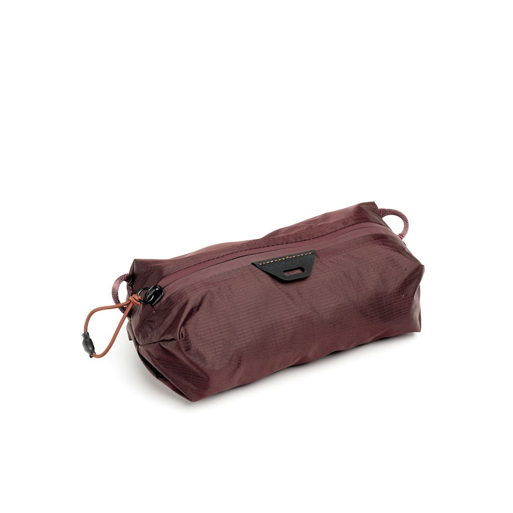 Peak Design Packungswürfel – Reissverschluss – 1 l, 180×60×80 mm – Burgund – Nylon – 1 Stk.