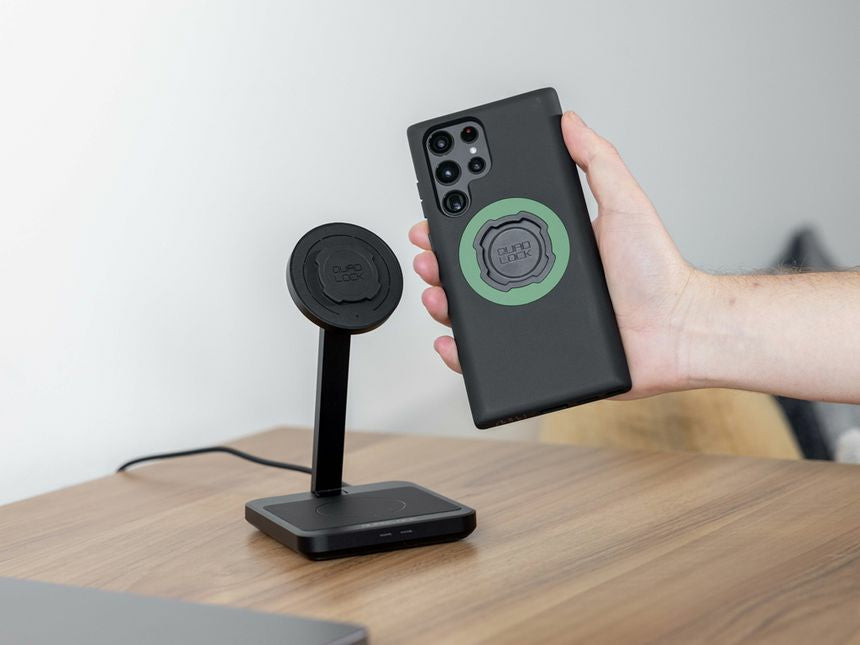 Quad Lock Dual Desktop Wireless Charger – 18 W, 1× USB-A, Qi – für Qi-kompatible Geräte