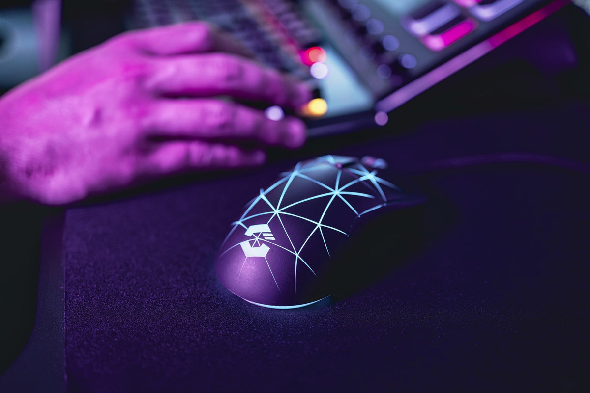 SPEEDLINK CORAX – Gaming-Maus – Kabelgebunden (USB‑A), 3200 DPI, RGB-Beleuchtung, rechts